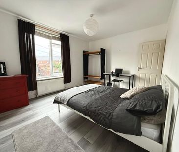 Room in a Shared House, Duchess Road, S2 - Photo 1