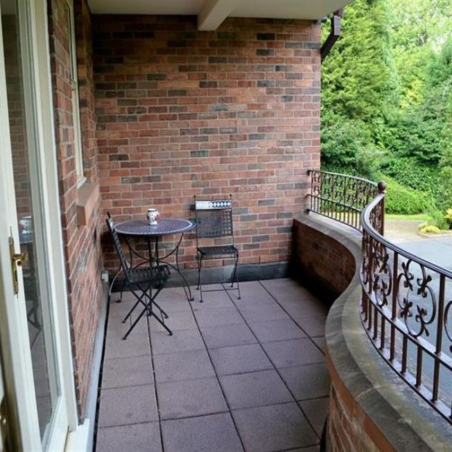 Heald Court, Wilmslow - Photo 1