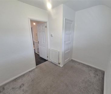 3 bedroom semi-detached house to rent - Photo 6