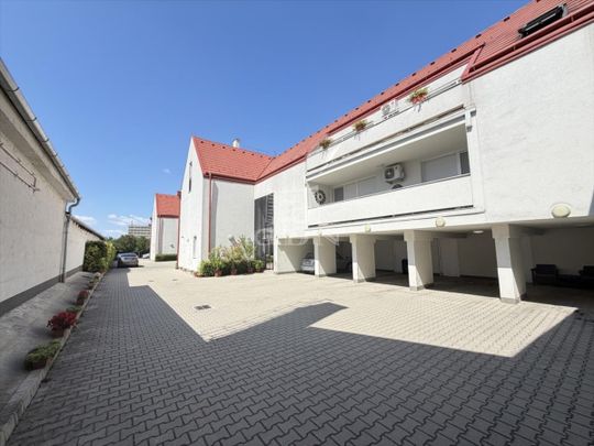 Kiadó újszerű állapotú lakás - Székesfehérvár - Fotó 1