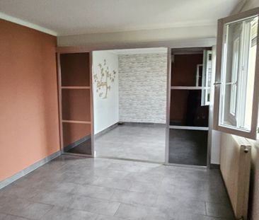 Location Appartement 4 pièces 67m² NIMES 30000 - Photo 1