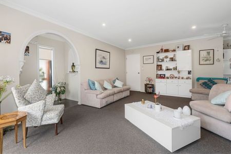 Convenient Location - Matua - Photo 5
