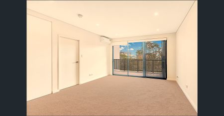 High Level Spacious 2 Bedrooms Apartment In Prime Location Available For Lease!! - Photo 2