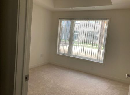 For Lease - 40 Orchid Place Drive Unit# 16, Toronto, Ontario - Photo 4