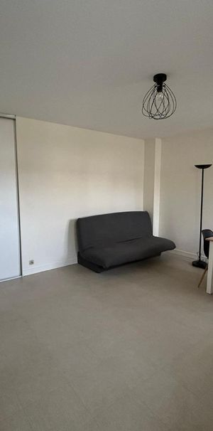 Location Appartement 1 pièce 23m² LAVAL 53000 - Photo 1