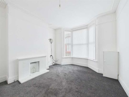 Brisbane Avenue, Wallasey, CH45 - Photo 1