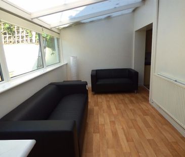 4 bedroom House To Let - Photo 1