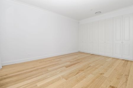 17 Brookong Avenue Wagga Wagga NSW - Photo 3