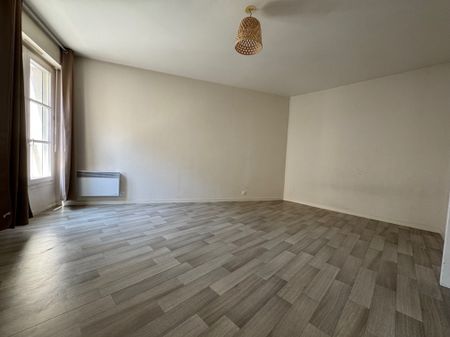 Location Appartement 1 pièce 31m² LIMOGES 87000 - Photo 2