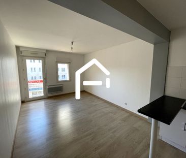 A louer : Place Lafourcade T2 de 37 m² a 642.77 € cc - Photo 4