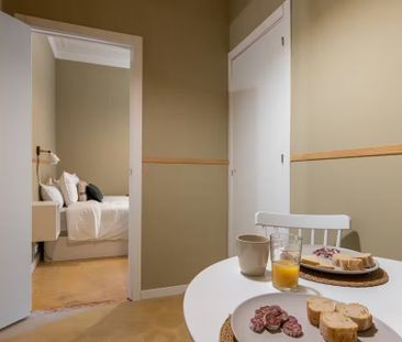 Carrer d'Aragó, Barcelona, Catalonia 08011 - Photo 1