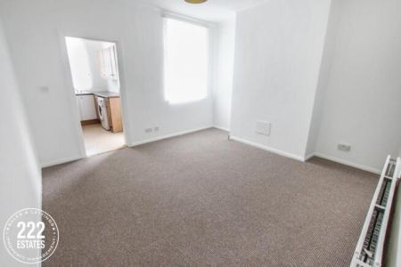 Ripley Street - Warrington - WA5 - Photo 2