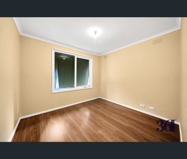 121 Cambridge Crescent, Wyndham Vale, Vic 3024 - Photo 4