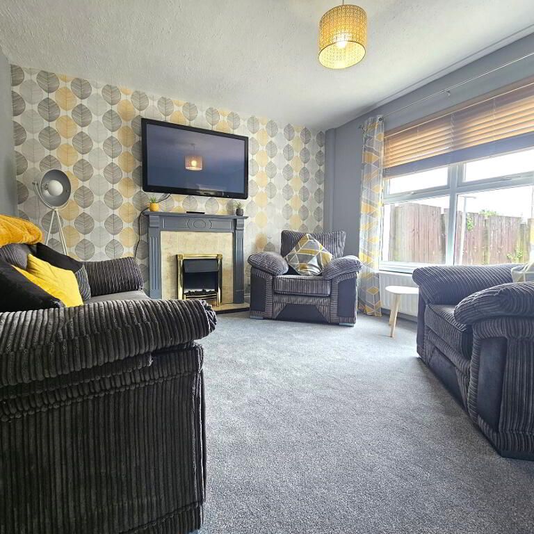 72 Rathkyle, Antrim, BT41 1LQ - Photo 1