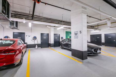 For Lease - 40 Ed Clark Gardens Unit# Th1, Toronto, Ontario - Photo 2