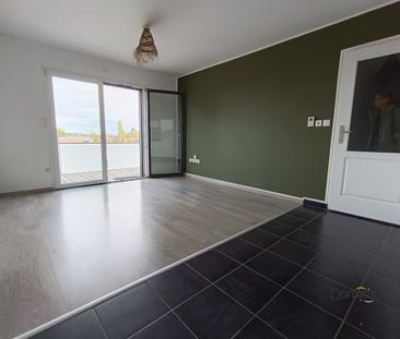 Location Appartement 2 pièces 48m² NEUVILLE EN FERRAIN 59960 - Photo 3