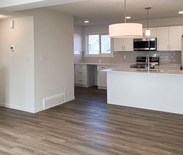 Brand New Townhouse For Rent In West Secord! - Photo 5