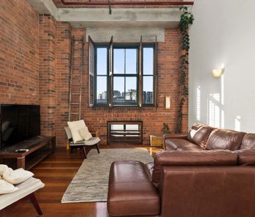 Boutique Woolstore: Spacious Loft-Style Apartment in the Heart of T... - Photo 2