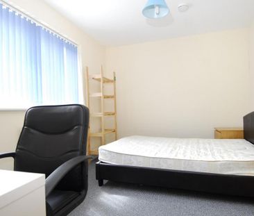 4 bedroom house to rent - Photo 2