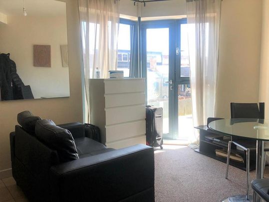 1 bedroom apartment to rent - Photo 1