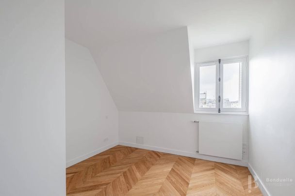 Stunning 4-Bedroom Apartment in Paris 7ème - Photo 1