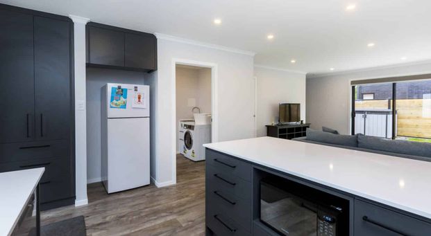 30 Doug Jensen Street, Wallaceville - Photo 1