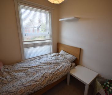 5 Bedroom Detached To Rent in Charminster - £2,250 pcm Tenancy Info - Photo 2