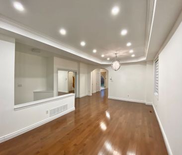 For Lease - 26 Starhill Crescent, Markham, Ontario - Photo 2