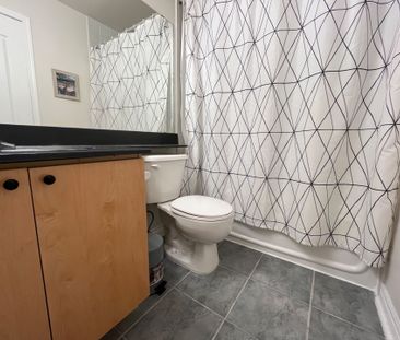 For Lease - 33 Elm Drive Unit# 2301, Mississauga, Ontario - Photo 5