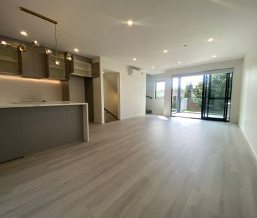 Brand New Unfurnished Townhouse - Photo 3