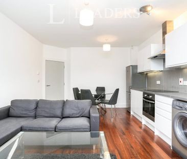 1 bedroom flat to rent - Photo 3