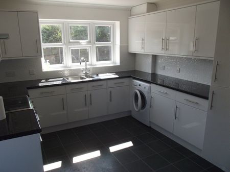 Hewitt Road, Ramsey, CO12, Harwich - Photo 2