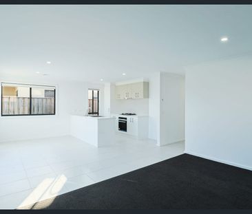 A Modern Family Retreat in Beveridge - Photo 6