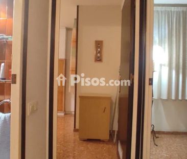 Piso en alquiler en Carrer d'Amàlia Soler, cerca de Avinguda de Tar... - Photo 1