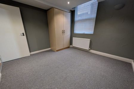 Alfreton Road, Nottingham, NG7 3NS - Photo 2