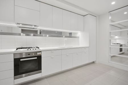 3603/500 Elizabeth Street, Melbourne - Photo 4