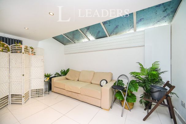1 bedroom room to rent Montpelier Road - Photo 1