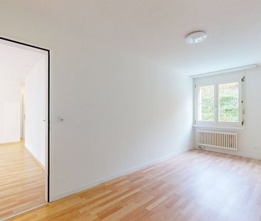Grosszügige Wohnung in Pfungen - Photo 2