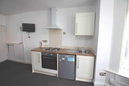 Studio to rent - Photo 5