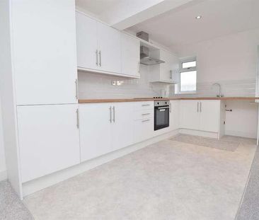 Bank Street, Ossett, WF5 - Photo 3
