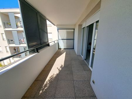 A LOUER AVIGNON ( 84000 ) : APPARTEMENT 3 pièces -TERRASSE - ASCENSEUR - 1 PLACE DE PARKING, - Photo 5