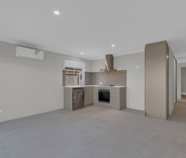 Two Bedroom Unit in Baldivis - Photo 2