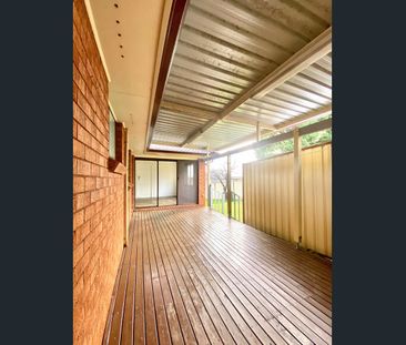 Tidy Three Bed House in Minto! - Photo 5