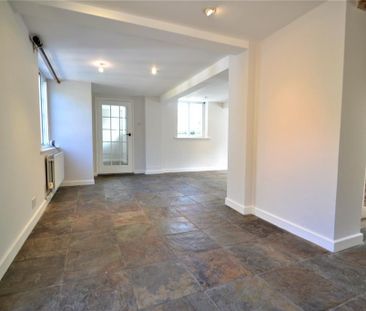 3 bedroom detached house to rent - Photo 3