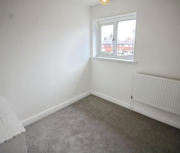 Queens Road, Castleford - Photo 3