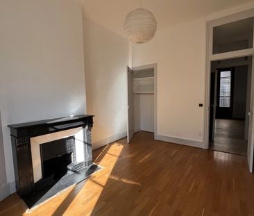 Location Appartement 4 pièces 104m² GRENOBLE 38000 - Photo 3