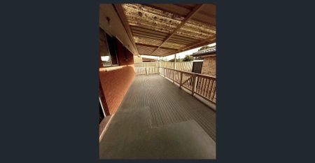 Quiet and Cosy Family Home. Water Bill Included in Weekly Rent - Photo 3