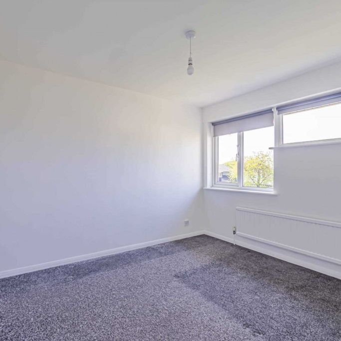 3 bed Terraced for rent - Photo 1