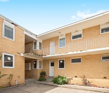 "Living at Weeroona" - Photo 1