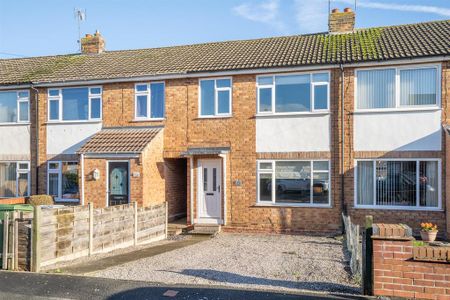 3 bedroom terraced house to rent - Photo 4